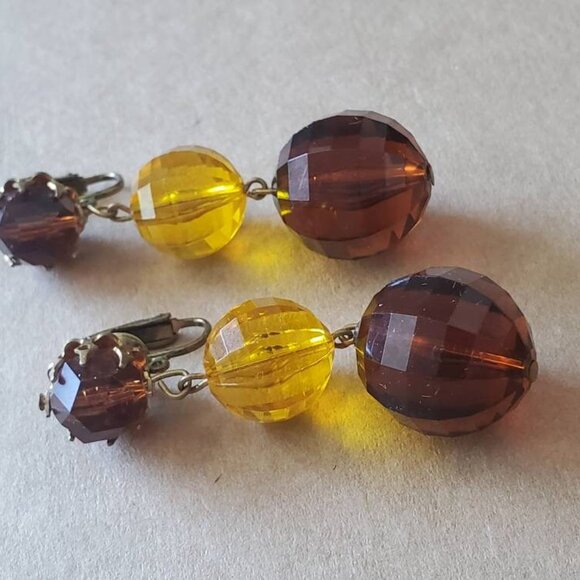 Signed Western Germany Acrylic Ball Clip-on Earrings - Picture 8 of 10